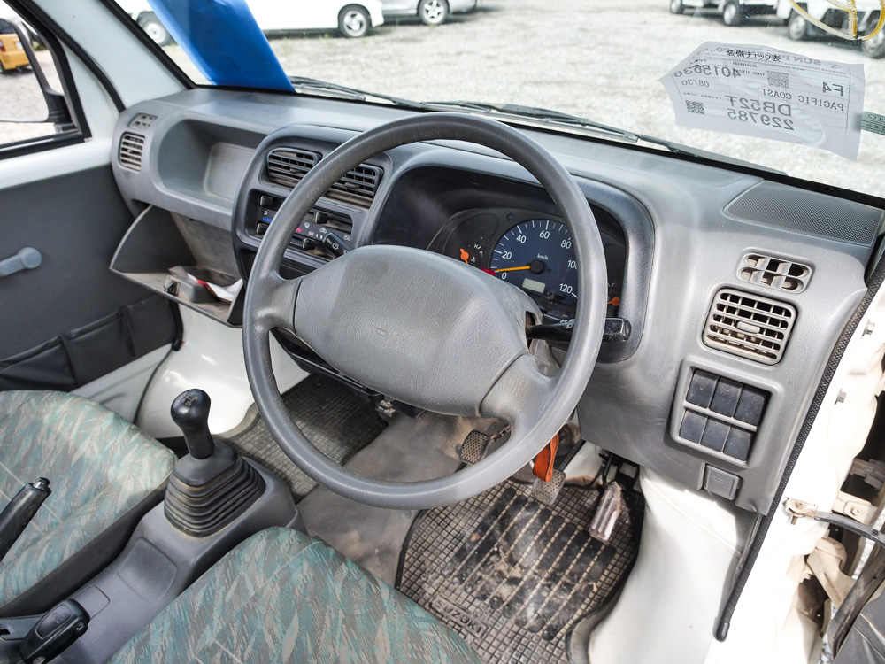2000 Suzuki Carry