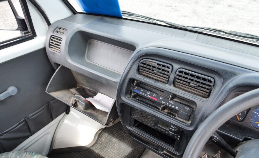 2000 Suzuki Carry