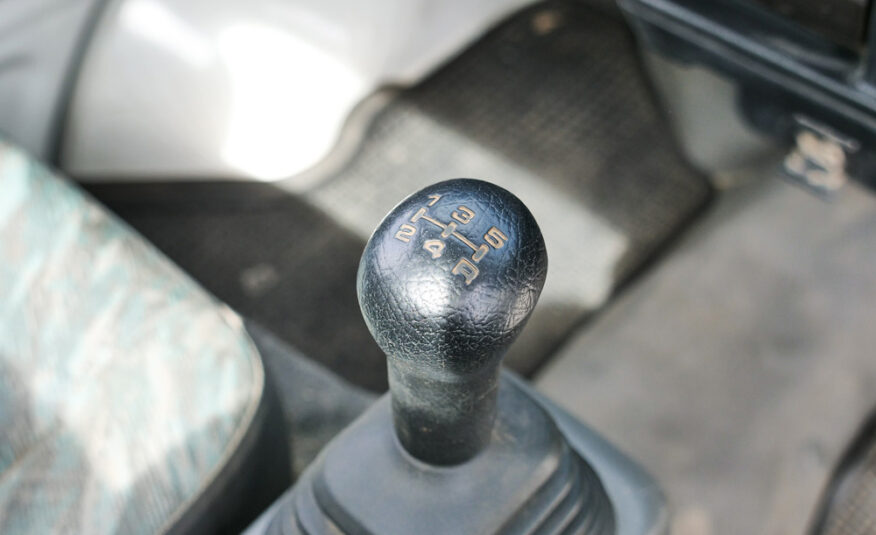 2000 Suzuki Carry