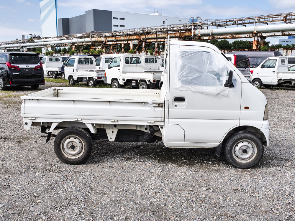 2000 Suzuki Carry, Manuel 5 speed, 3 cyl 660cc injection, 29 710 km