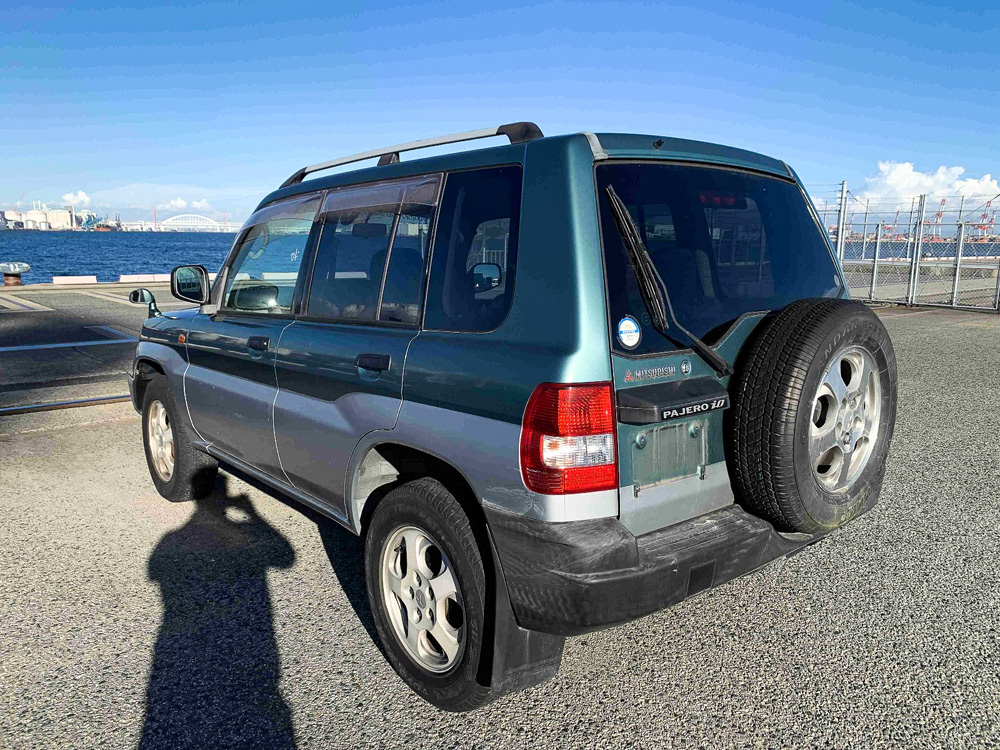 1998 Mitsubishi Pajero IO