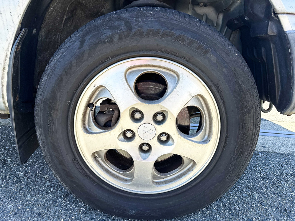 1998 Mitsubishi Pajero IO