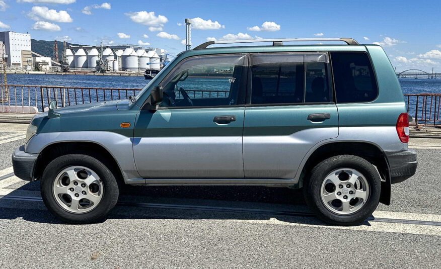 1998 Mitsubishi Pajero IO