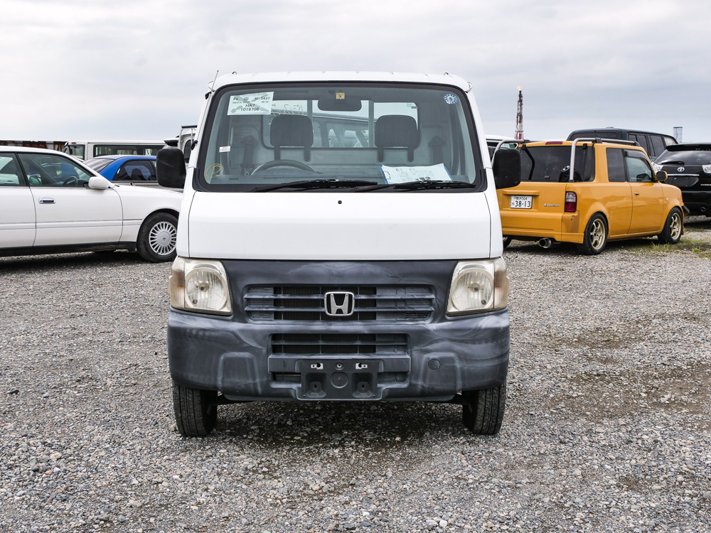 2000 Honda Acty, Maneul 5 speed, 3 cyl 660cc injection, 20 100 km