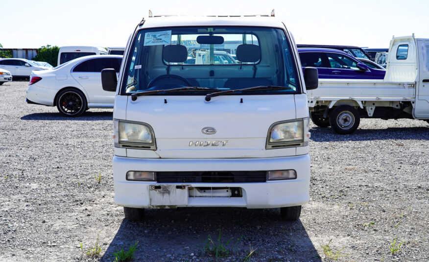 2000 Daihatshu Hijet Scissor Lift