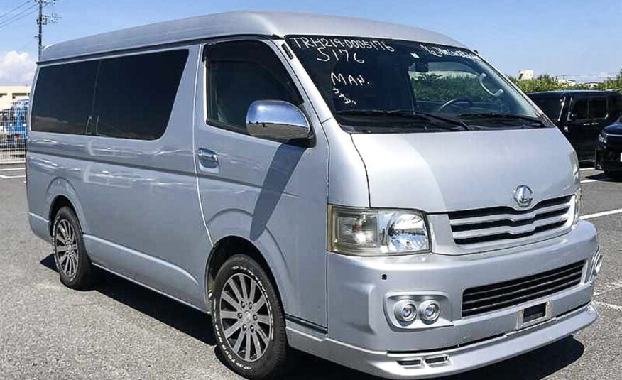 2007 Toyota Hiace