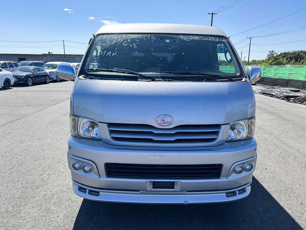 2007 Toyota Hiace