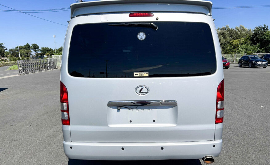 2007 Toyota Hiace