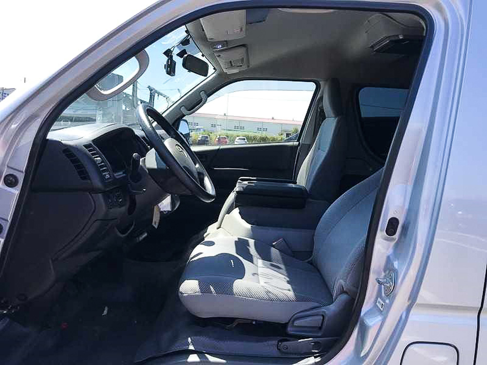 2007 Toyota Hiace
