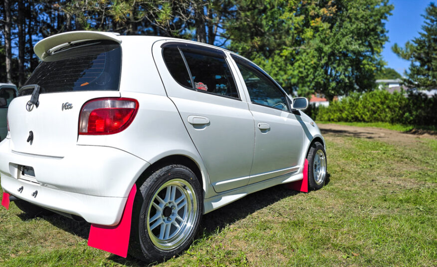 1999 Toyota Vitz