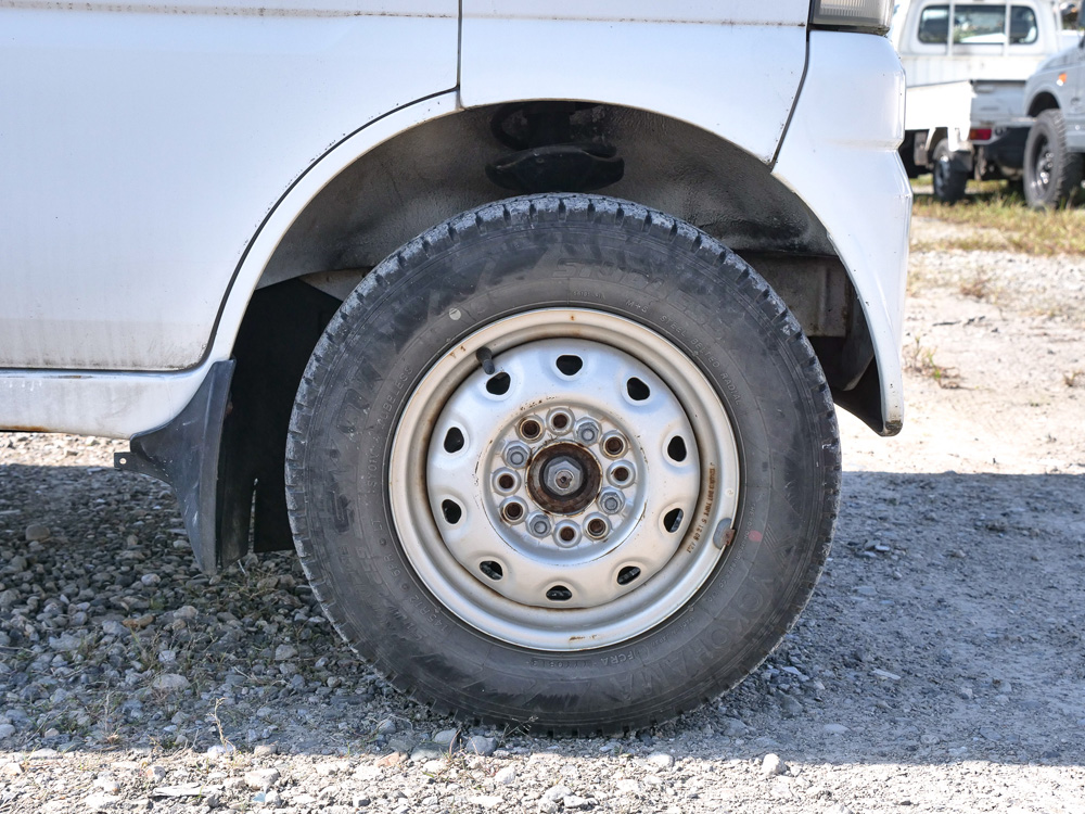 2000 Suzuki Carry