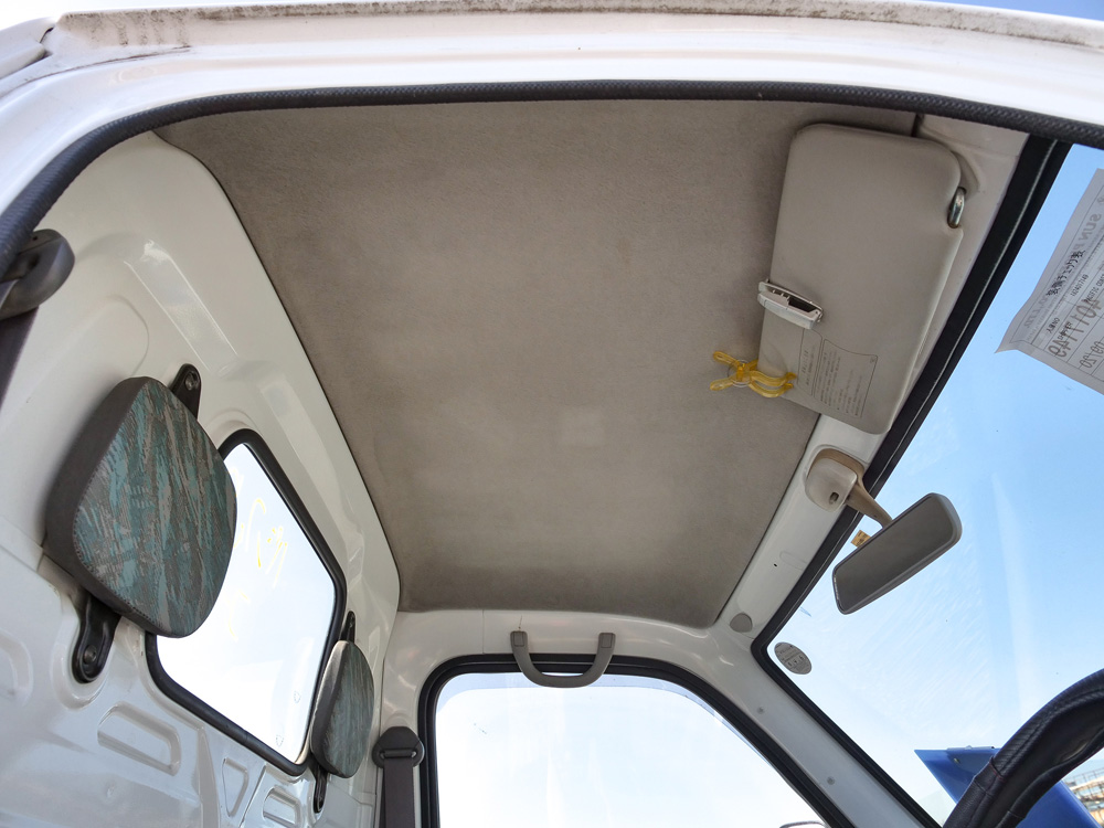 2000 Suzuki Carry