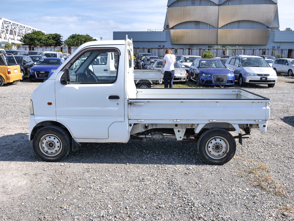 2000 Suzuki Carry