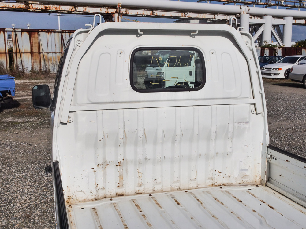 2000 Suzuki Carry