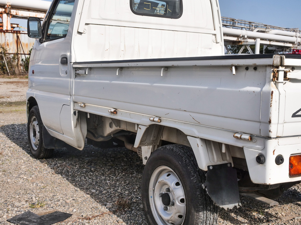 2000 Suzuki Carry