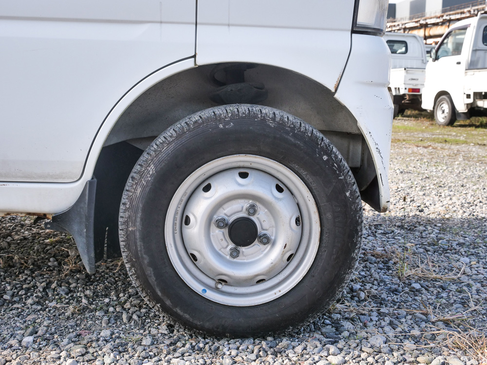 2000 Suzuki Carry