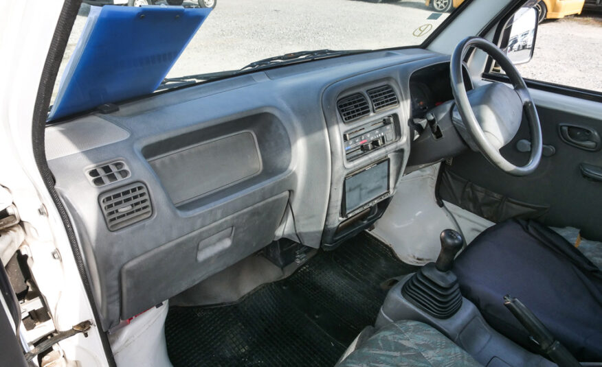 2000 Suzuki Carry