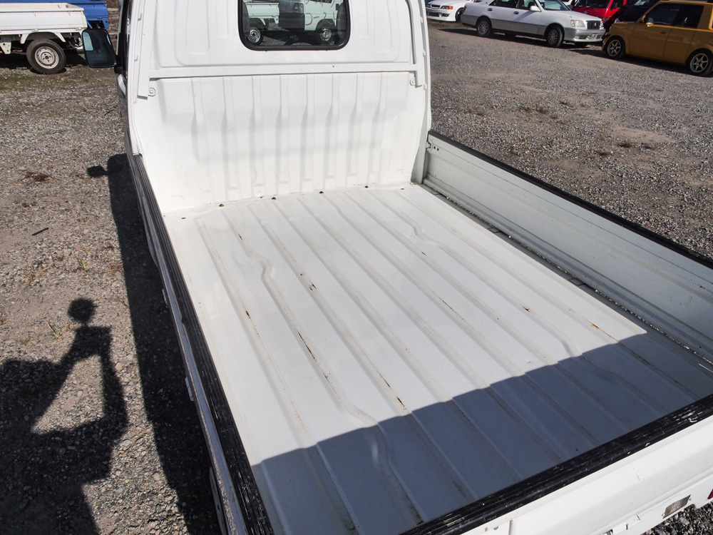 2000 Suzuki Carry