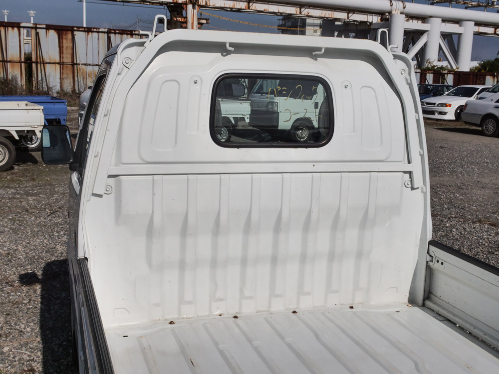 2000 Suzuki Carry