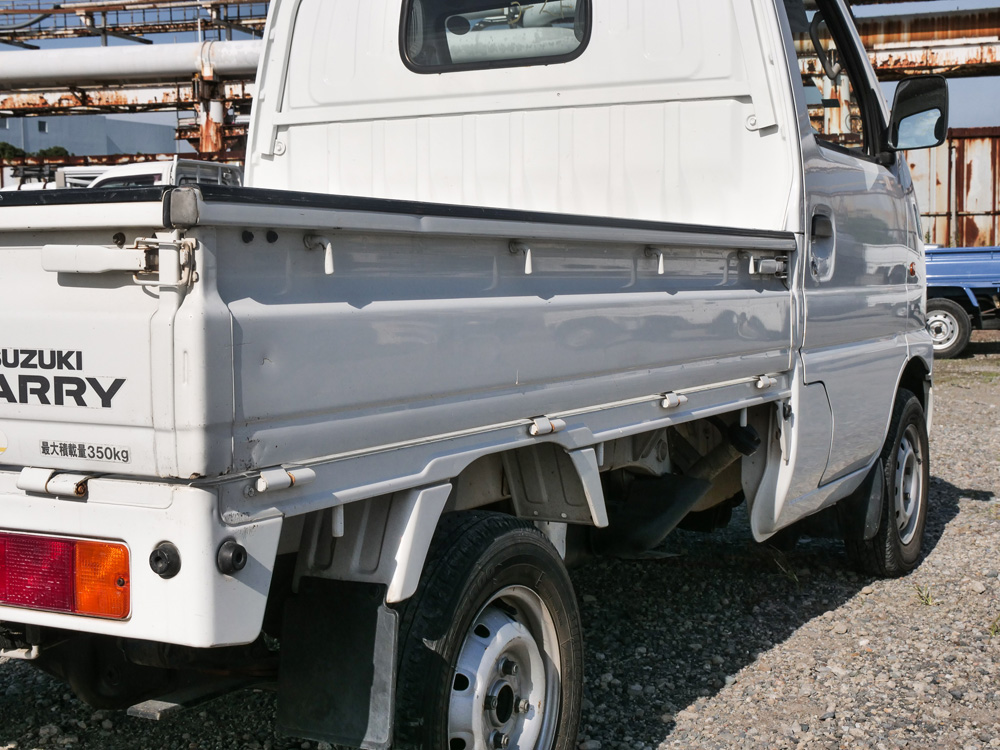 2000 Suzuki Carry
