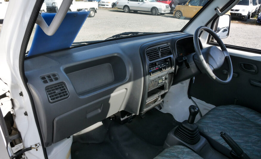 2000 Suzuki Carry