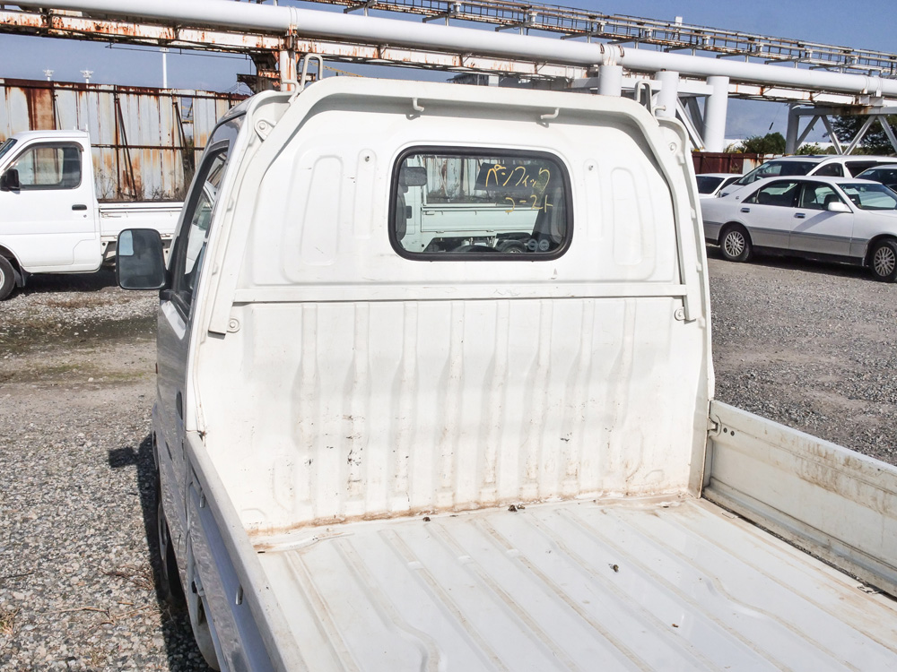 2000 Suzuki Carry