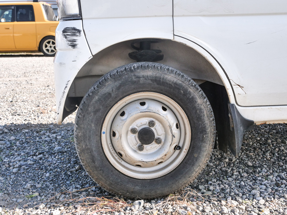 2000 Suzuki Carry