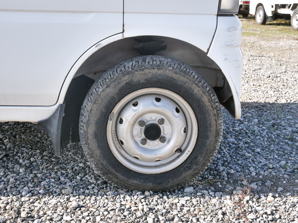 2000 Suzuki Carry
