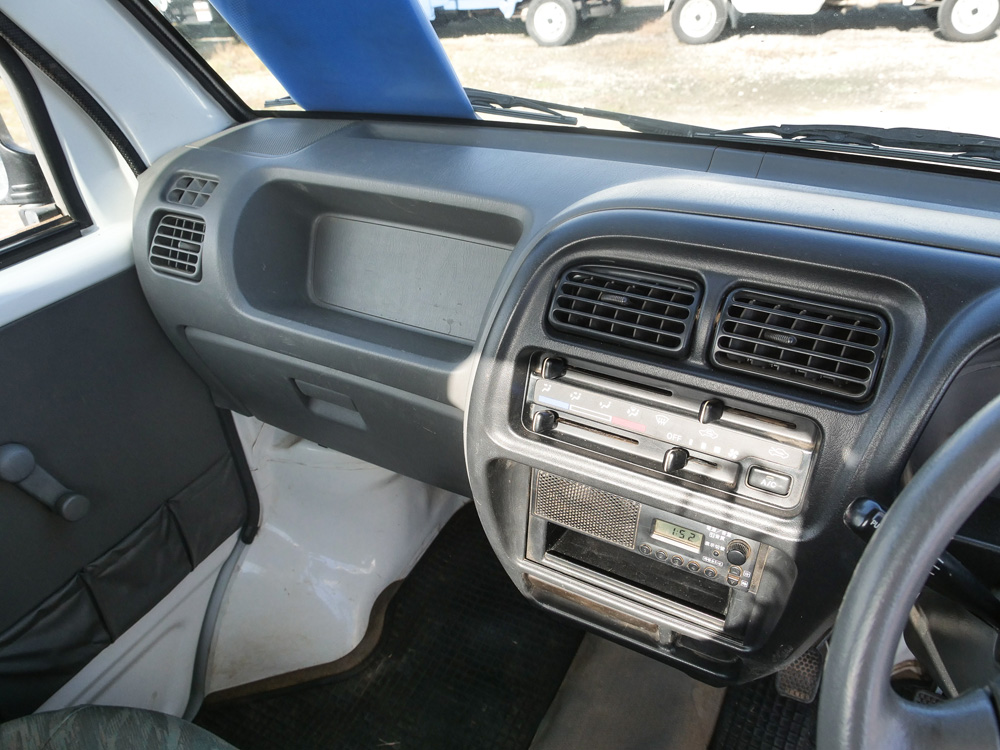 2000 Suzuki Carry