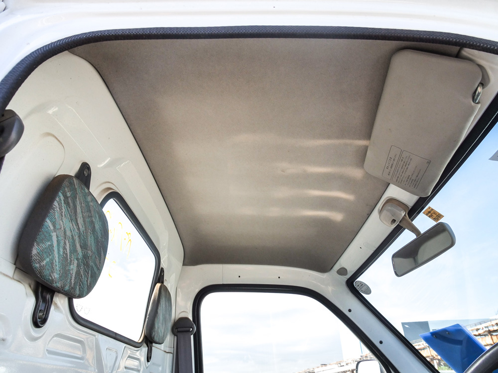 2000 Suzuki Carry