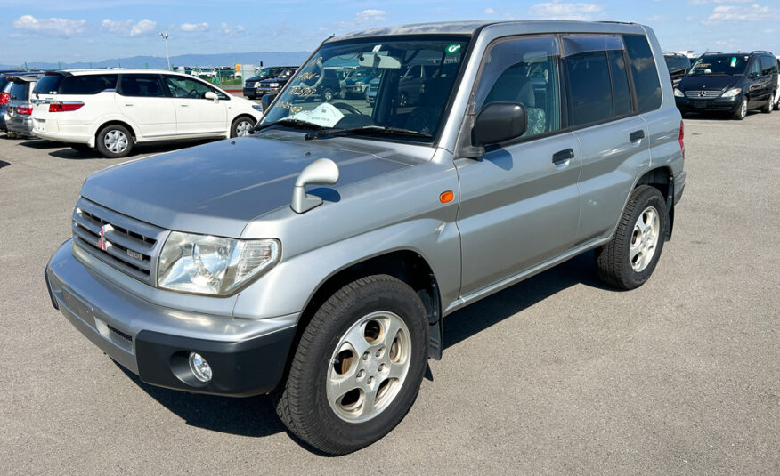 1999 Mitsubishi Pajero IO Silver