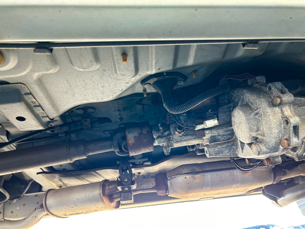1999 Mitsubishi Pajero IO