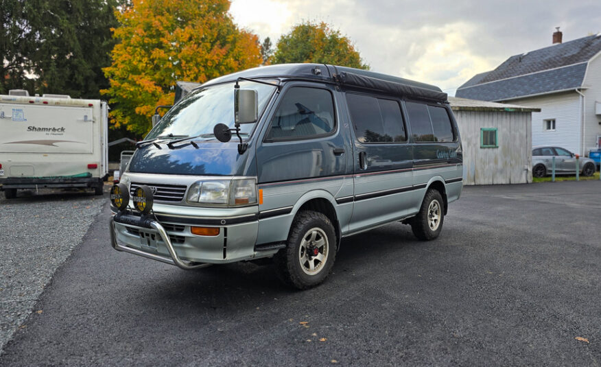 1993 Toyota Hiace Cruising Cabin, Van Life