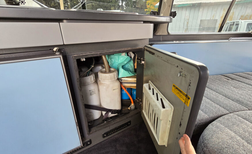 1993 Toyota Hiace