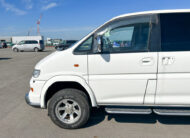 2000 Mitsubishi Delica