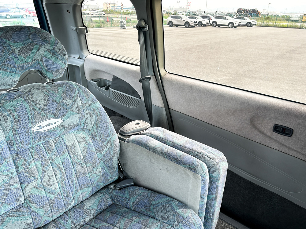 1997 Mitsubishi Delica