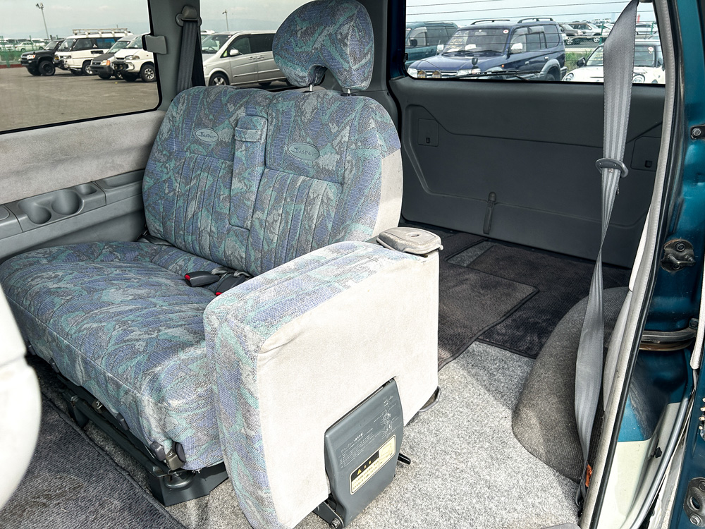 1997 Mitsubishi Delica