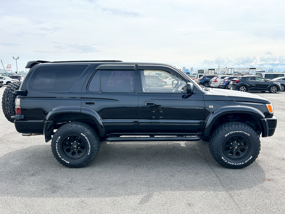 1997 Toyota Hilux Surf, 4Runner, Black, 174 866 km