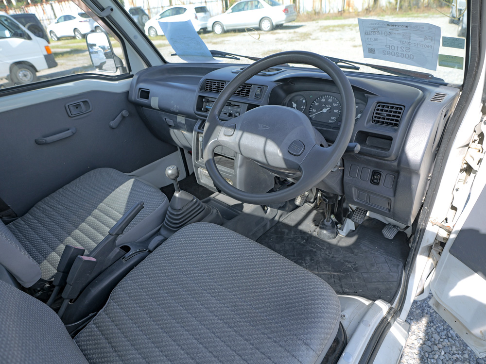 2000 Daihatsu Hijet