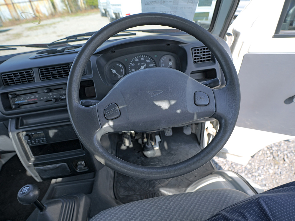 2000 Daihatsu Hijet