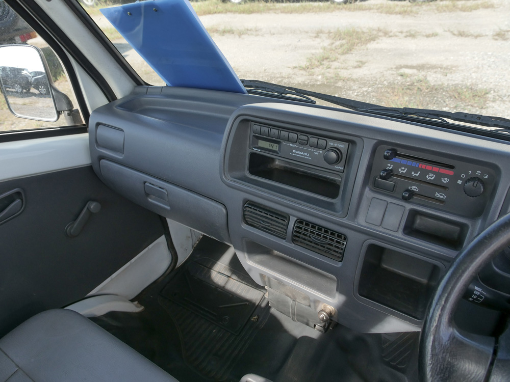 2000 Subaru Sambar