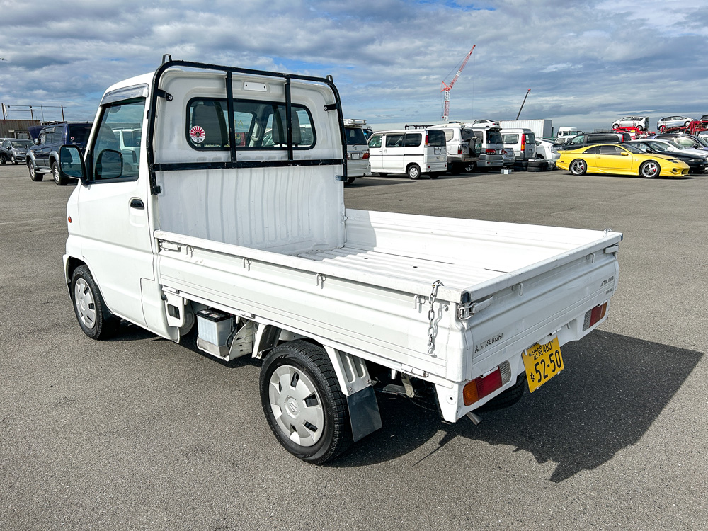 2000 Mitsubishi Minicab