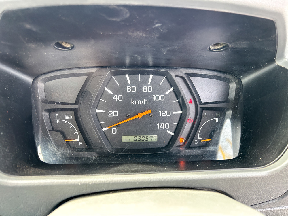 2000 Mitsubishi Minicab