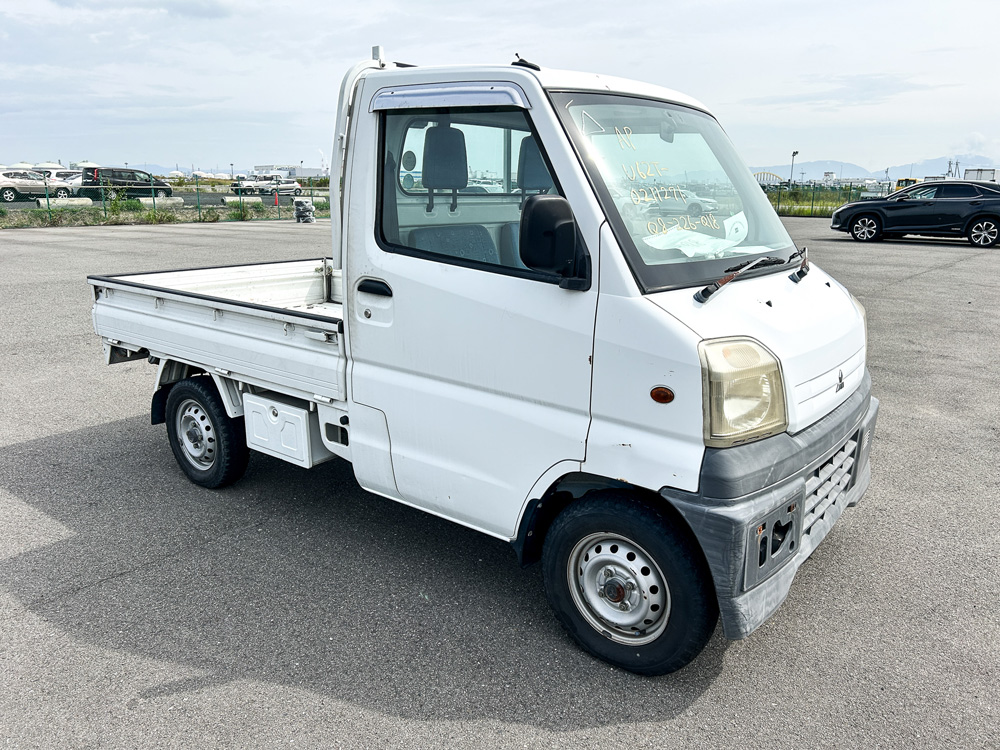 2000 Mitsubishi Minicab