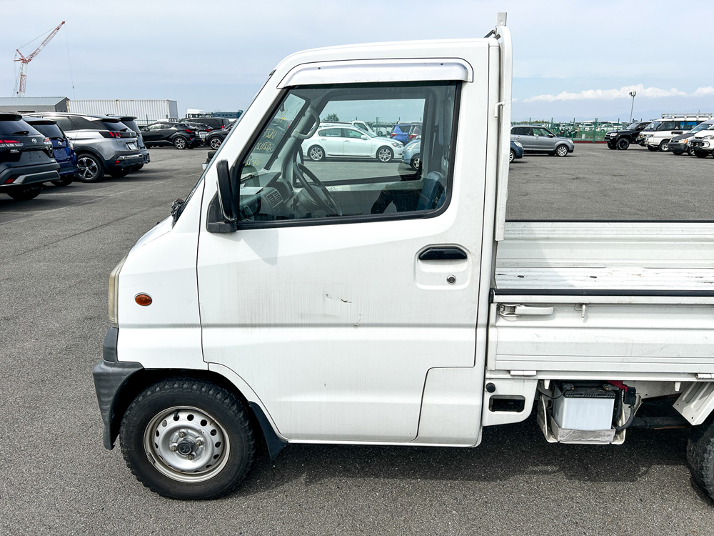 2000 Mitsubishi Minicab, Kei Truck, 25 643 km