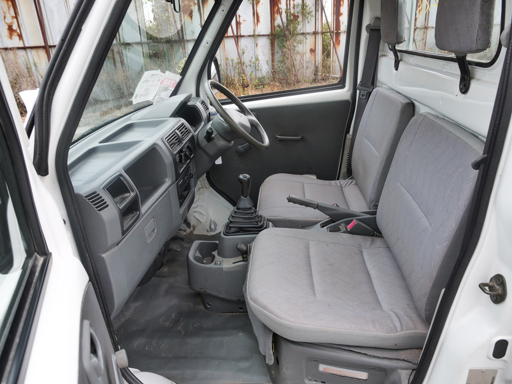 2000 Mitsubishi Minicab
