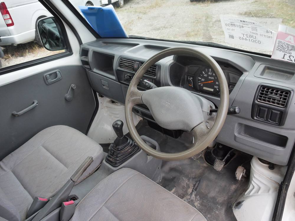 2000 Mitsubishi Minicab