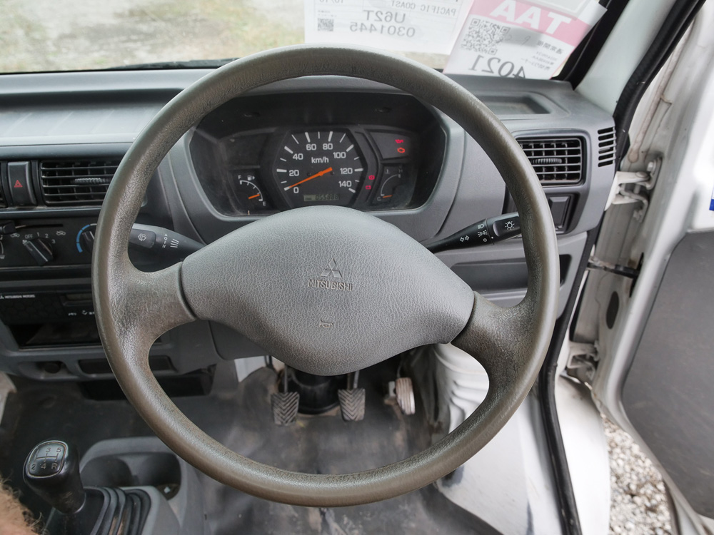 2000 Mitsubishi Minicab