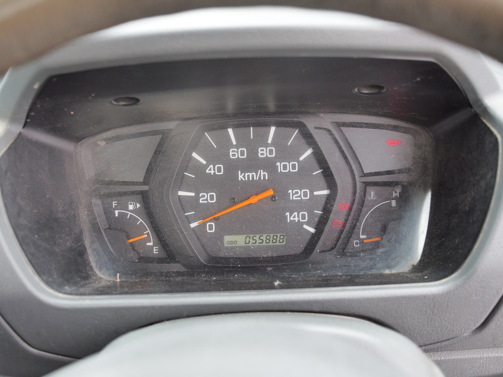 2000 Mitsubishi Minicab