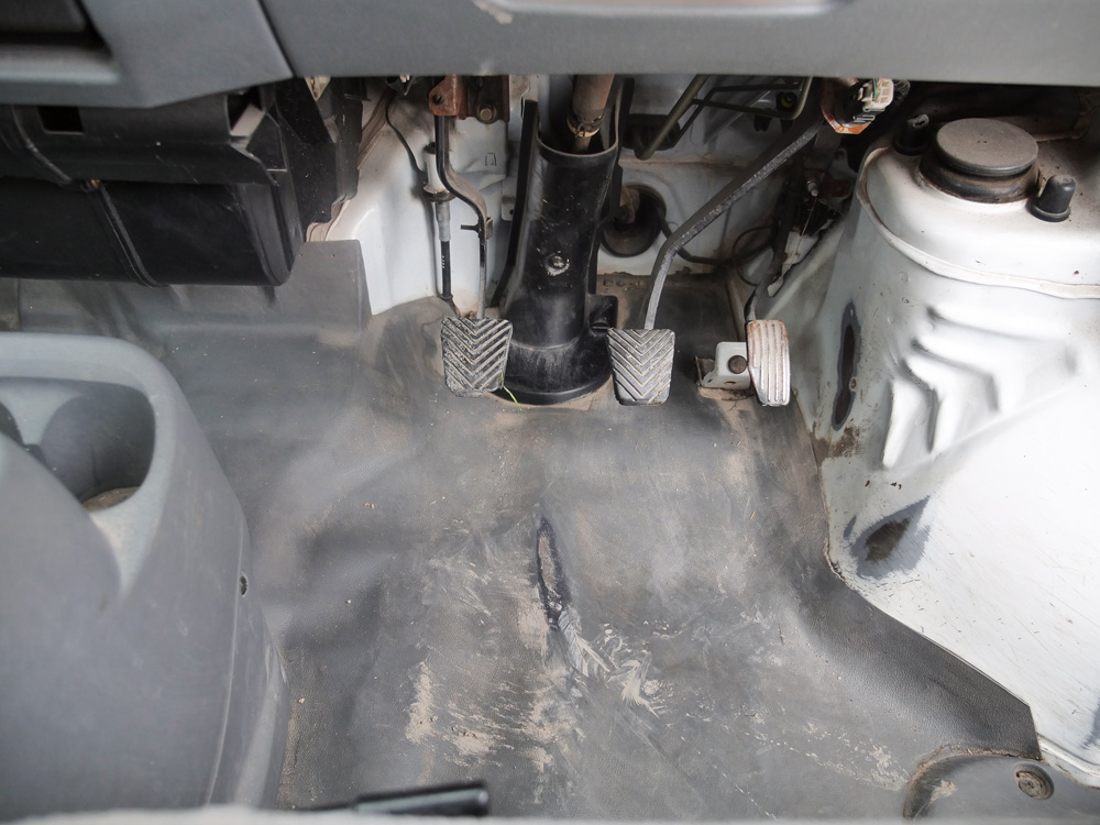 2000 Mitsubishi Minicab